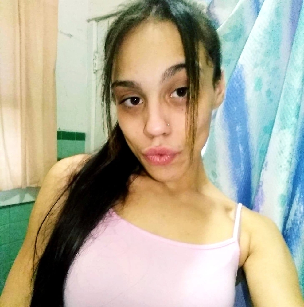 Meet your Posher, Gina